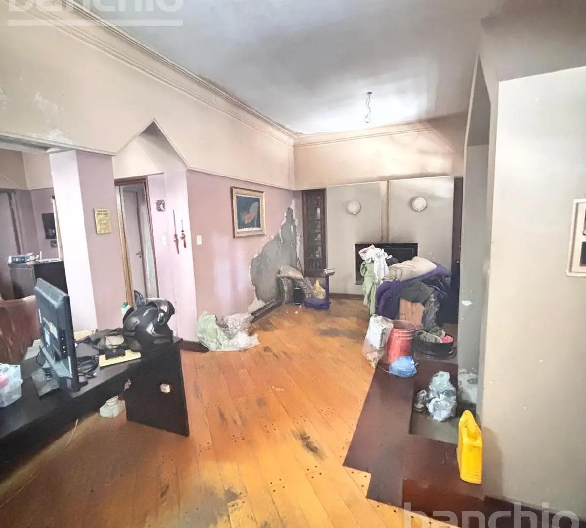 Venta Casa 2 Dormitorios en Abasto 3
