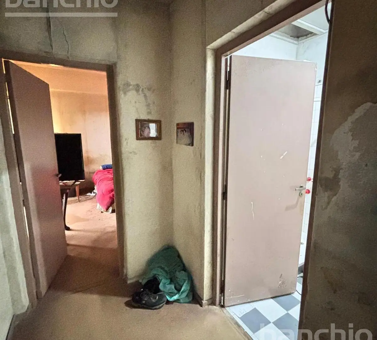 Venta Casa 2 Dormitorios en Abasto 5