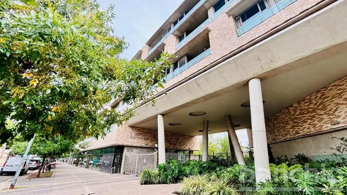 Venta Departamento 3 Dormitorios Con Cochera en Condos Refineria 4