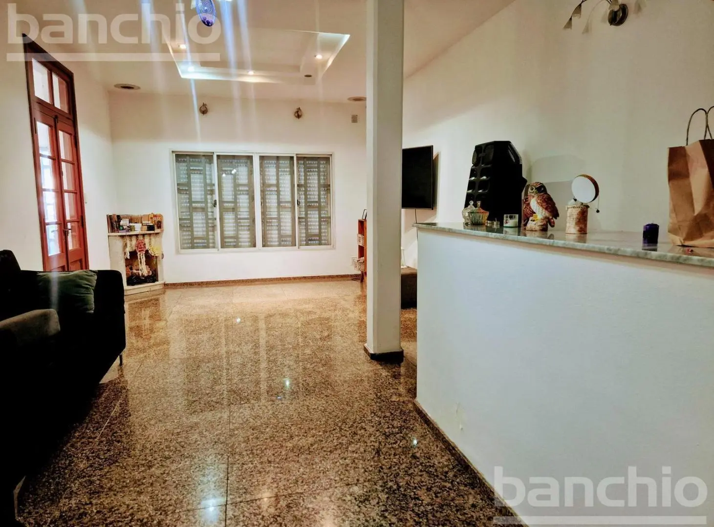 Venta Casa 3 Dormitorios  - Con Cochera 2