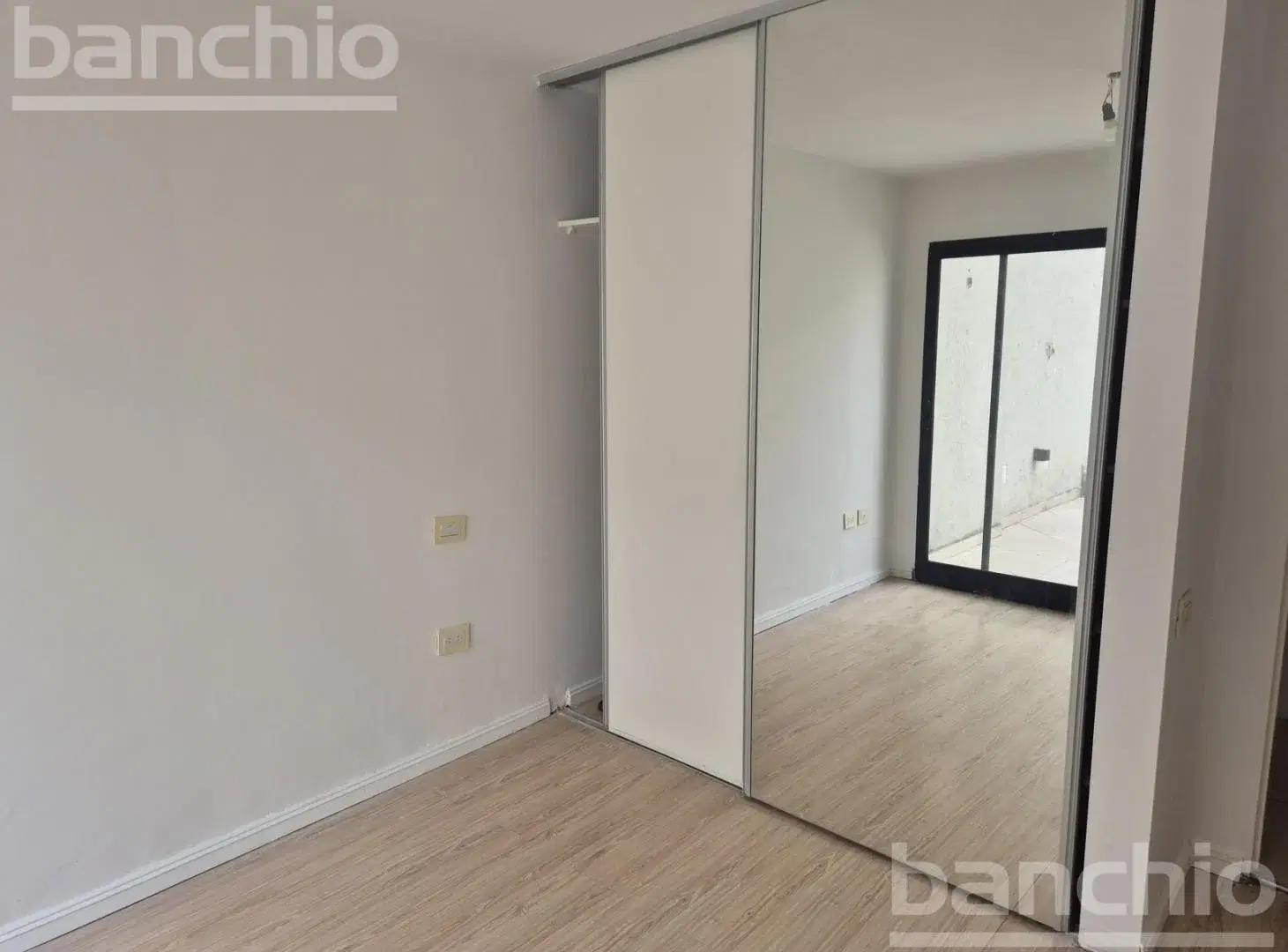 Departamento 1 Dormitorio   patio - Rep.De La Sexta 5