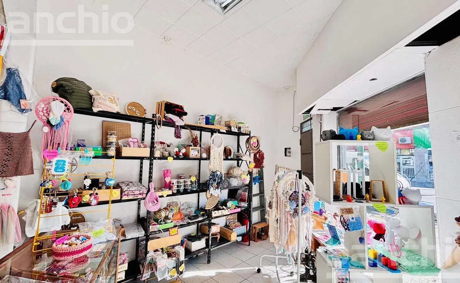 Venta Local Comercial en Esquina - Echesortu 2
