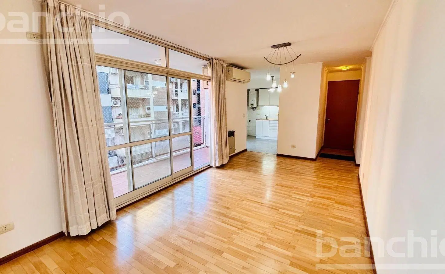 Venta Departamento 3 Dormitorios en Centro Rio 3