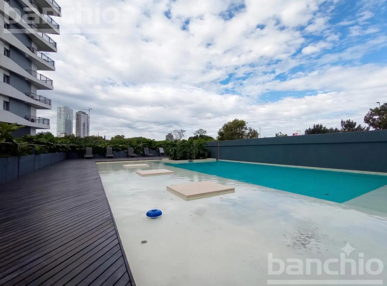Venta Un Dormitorio con cochera Puerto Norte Torre Arealis 4