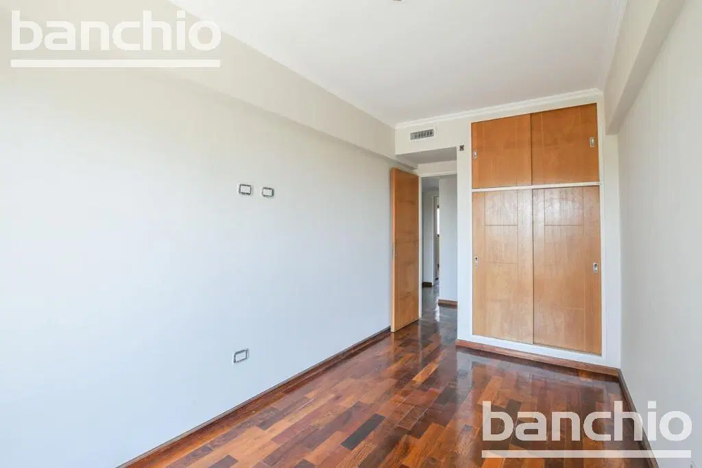Venta Departamento 3 Dormitorios - Barrio Martin 4