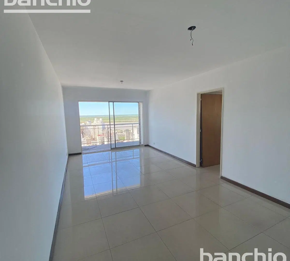 Venta Departamento Dos Dormitorios Zona Monumento 1