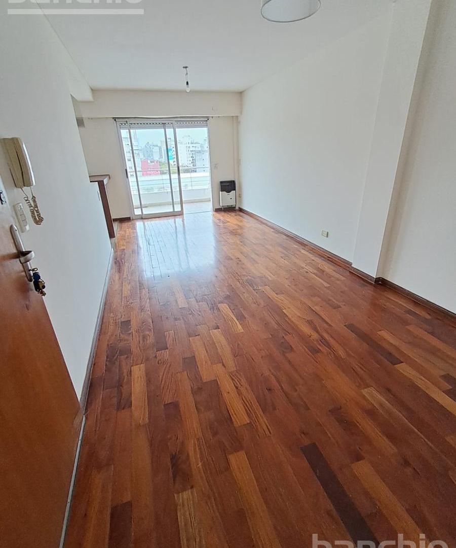 Foto de Departamento 2 Dormitorios - Centro, imagen 2