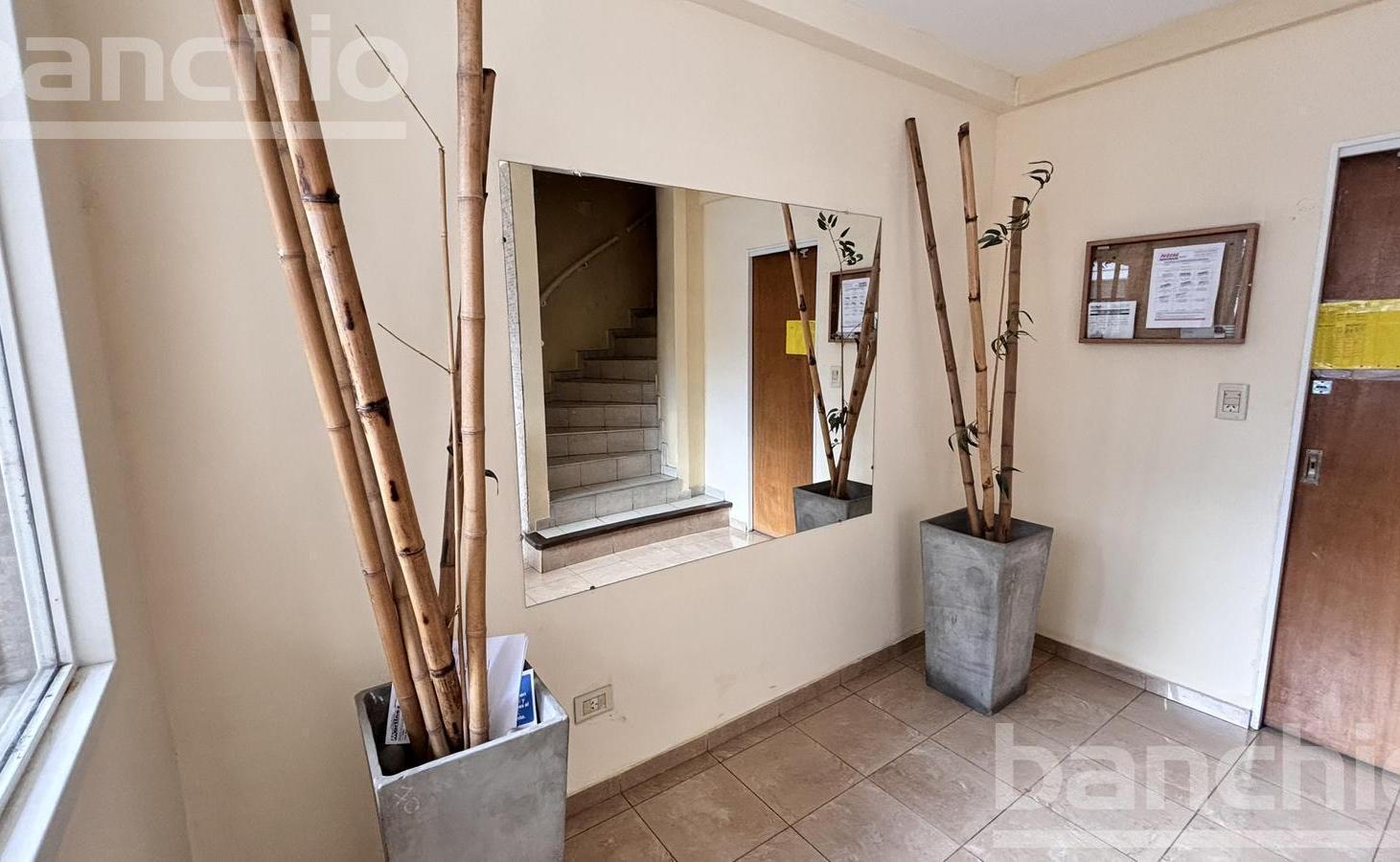 Foto de Venta Departamento 1 Dormitorio con Balcon en Zona Rio, imagen 4