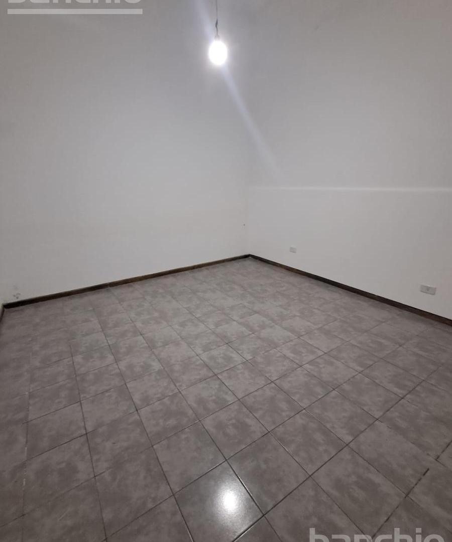 Foto de Departamento 1 dormitorio de pasillo en Rosario, imagen 2