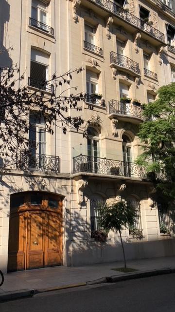 Departamento en Edificio Frances Máxima Categoría, Todo a Nuevo 4