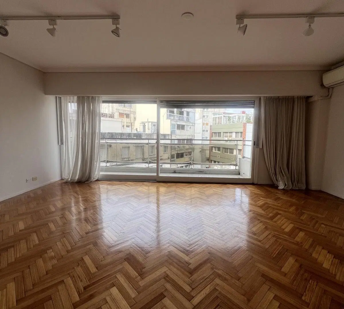 DEPARTAMENTO ALQUILER 3 AMBIENTES BARRIO NORTE 3
