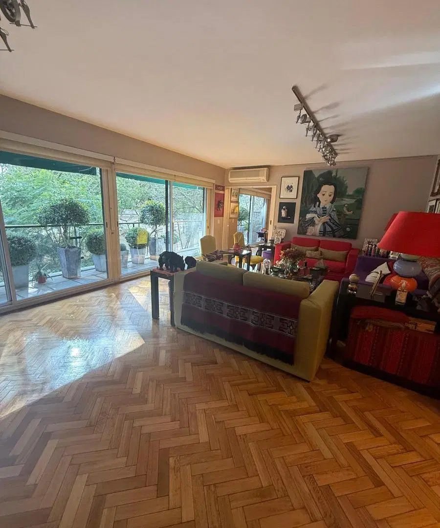 DEPARTAMENTO VENTA RECOLETA 4 AMBIENTES COCHERA 3