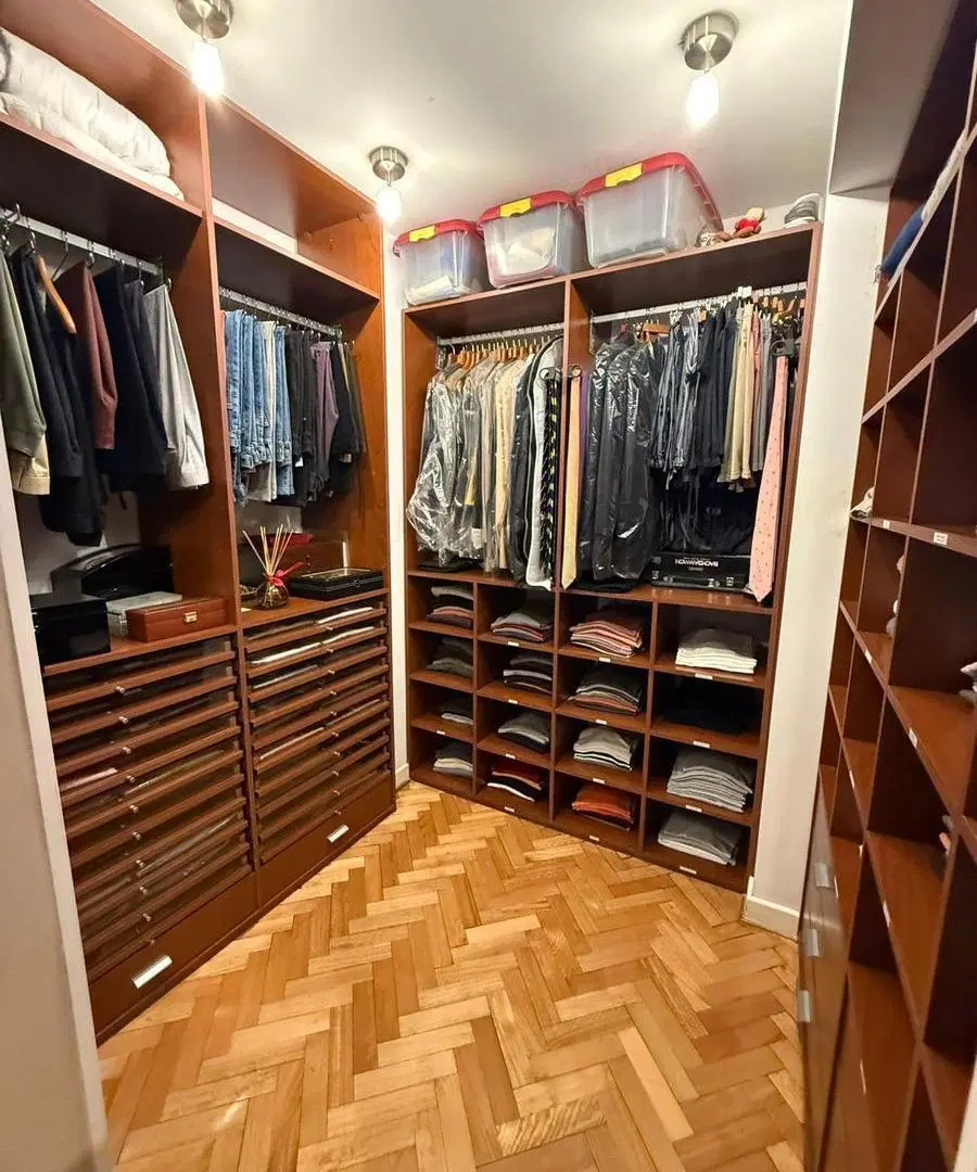 DEPARTAMENTO VENTA RECOLETA 4 AMBIENTES COCHERA 2