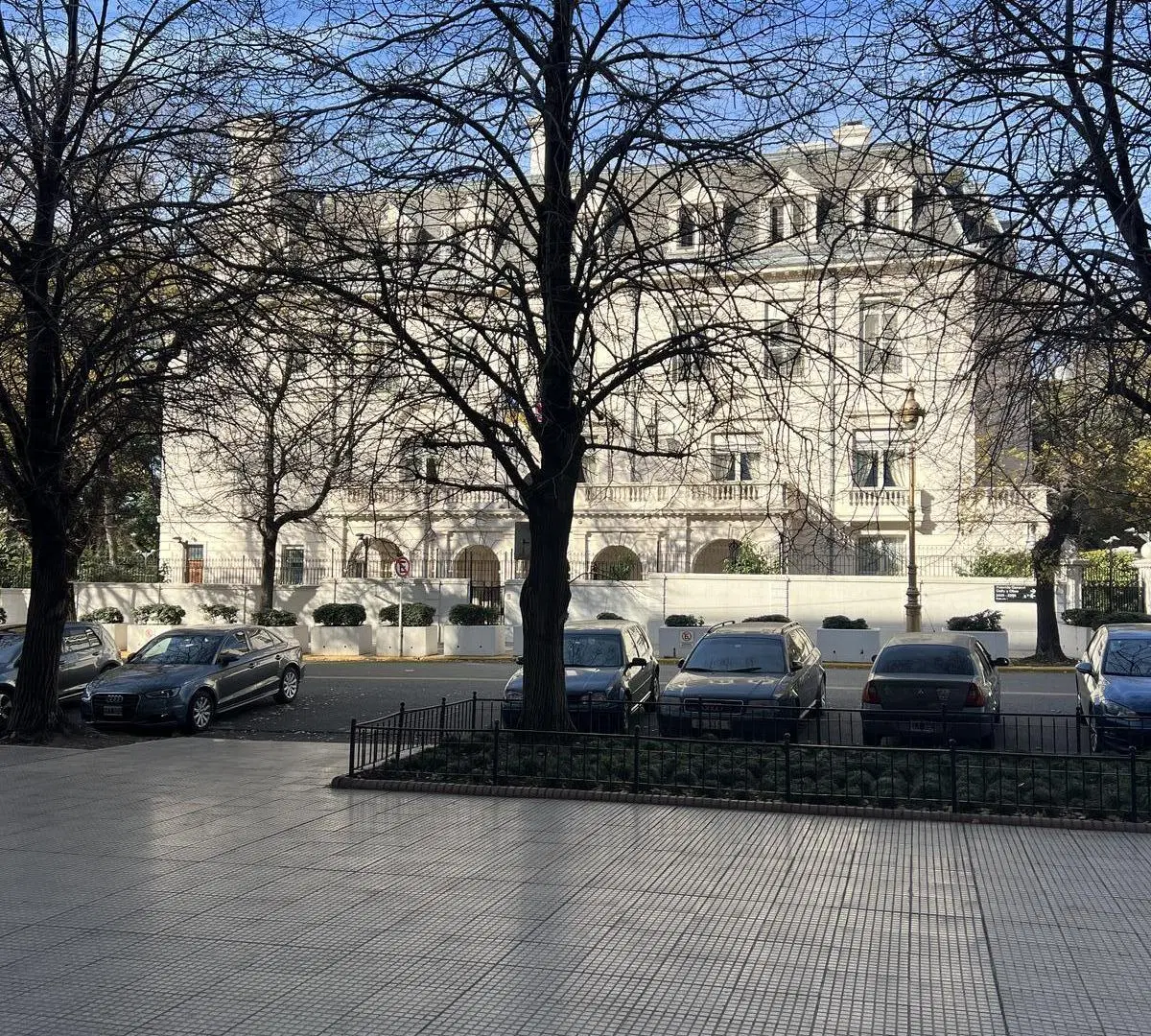 VENTA 4 AMBIENTES BARRIO NORTE 5