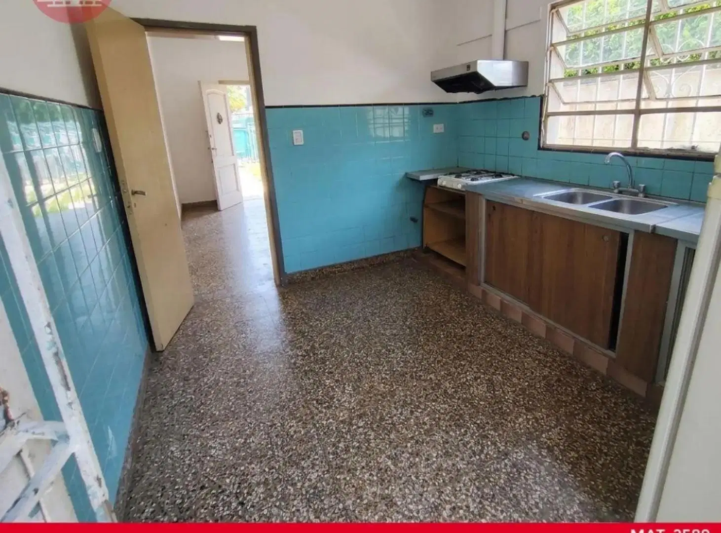 Casa tres ambientes PH ideal para modernizar en Haedo 8