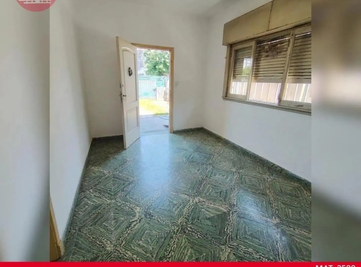 Casa tres ambientes PH ideal para modernizar en Haedo 5