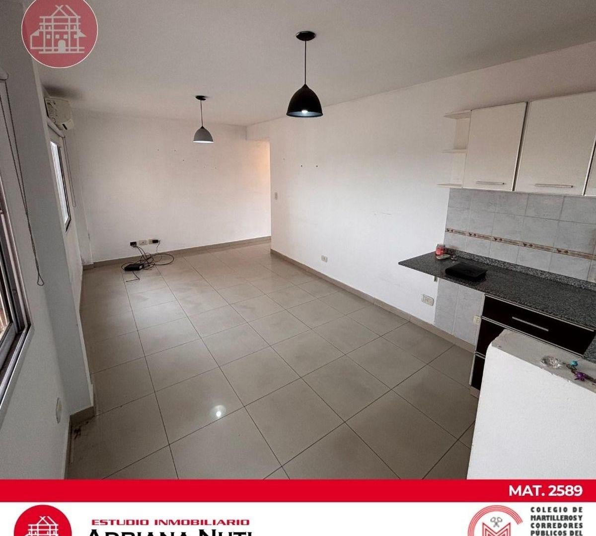 Foto de Departamento de 2 ambientes al frente con balcón, imagen 1