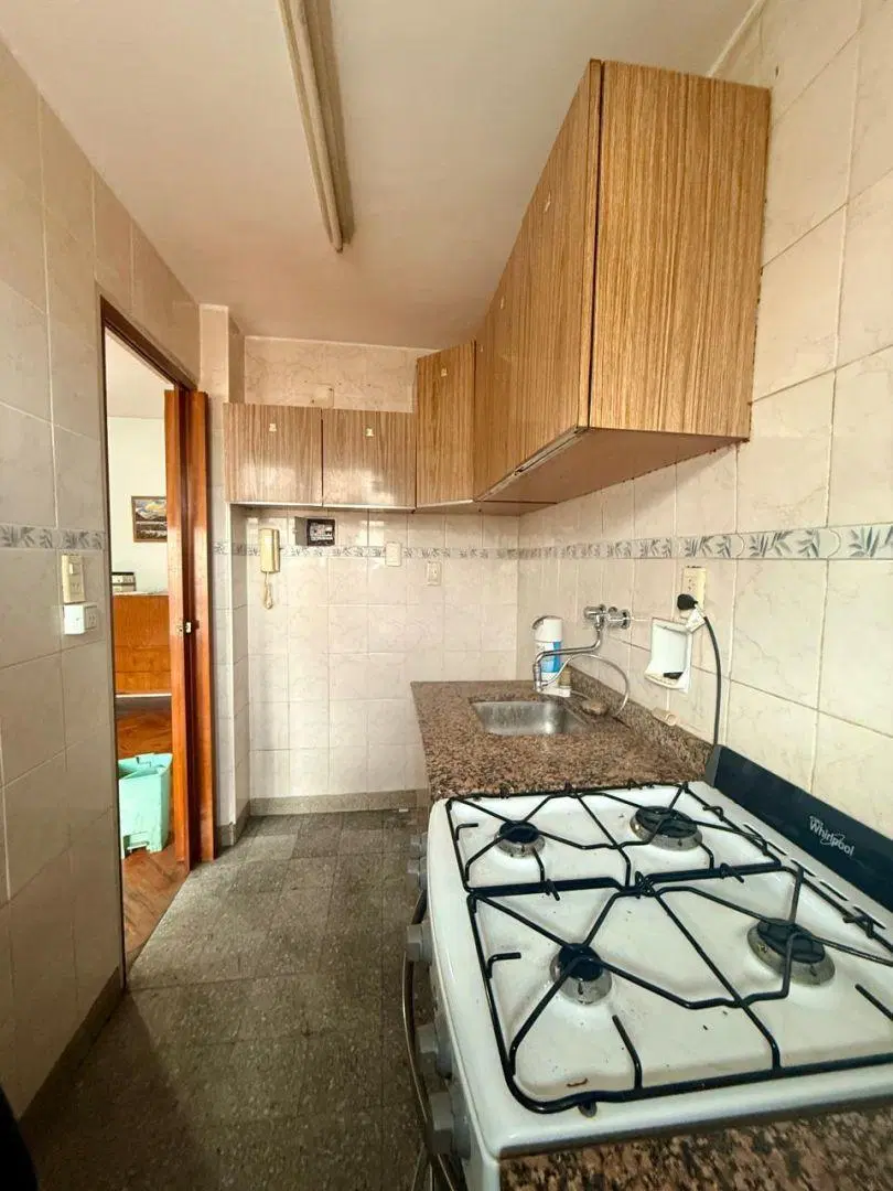 Oportunidad Única: 3 Ambientes al Frente con Balcón | Matheu 50 | U$S 59.900.- 4