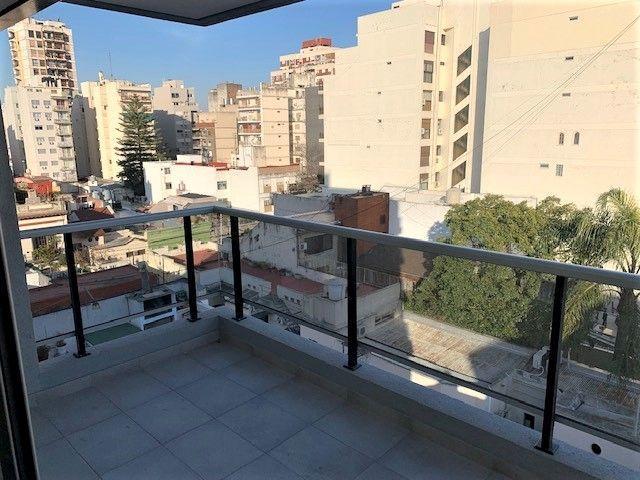 Foto de Excelente 2 ambientes C/cochera - A Estrenar, imagen 2