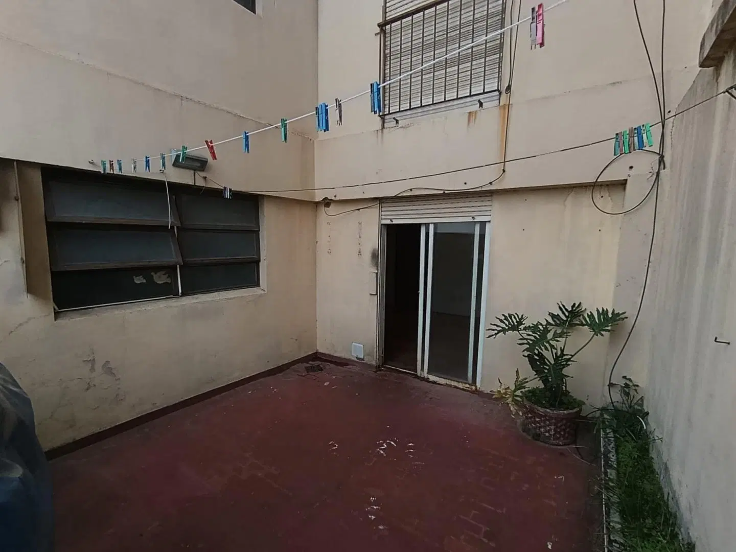 Departamento 2 ambientes con patio 4