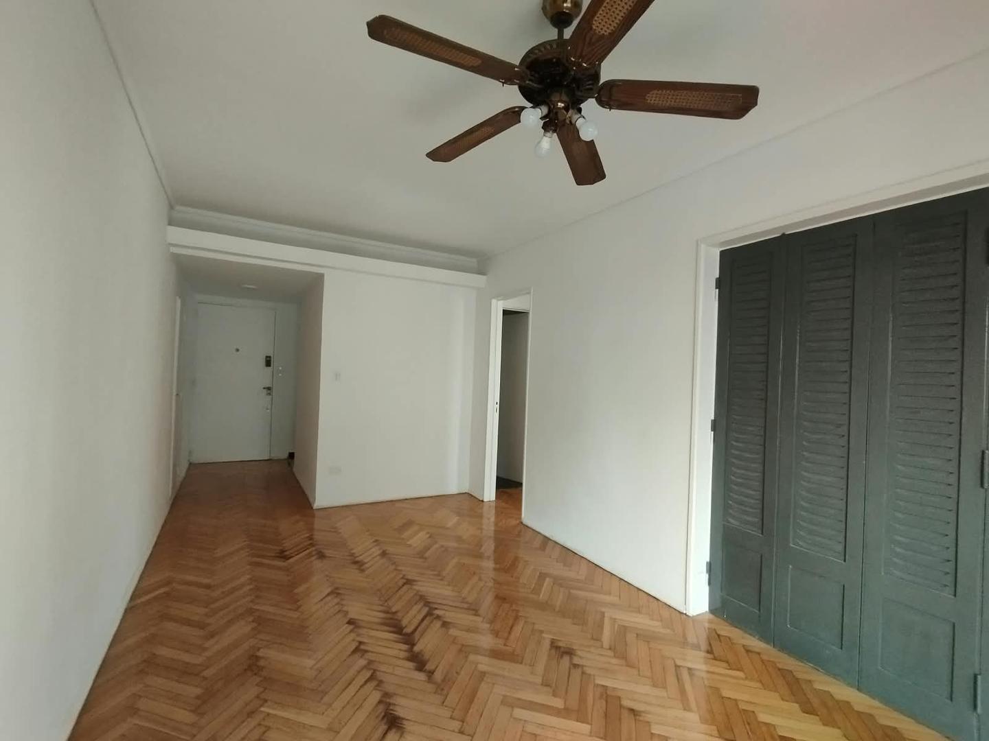 Foto de Hermoso departamento 3 ambientes con balcon, imagen 3