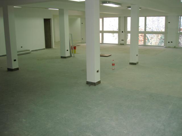 Piso de Oficina de 480, 670 o 1150 m² 1