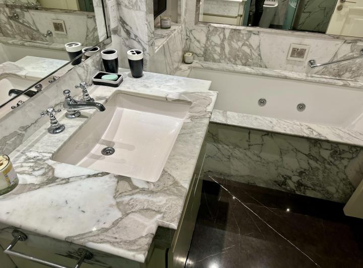 Departamento en  Alvear Icon Residenses ! 3