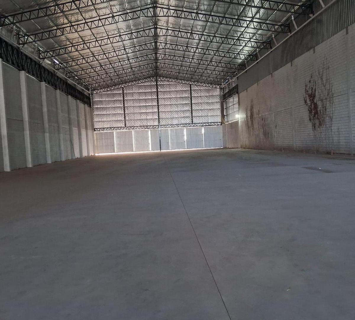 Nave Industrial en Ituzaingó