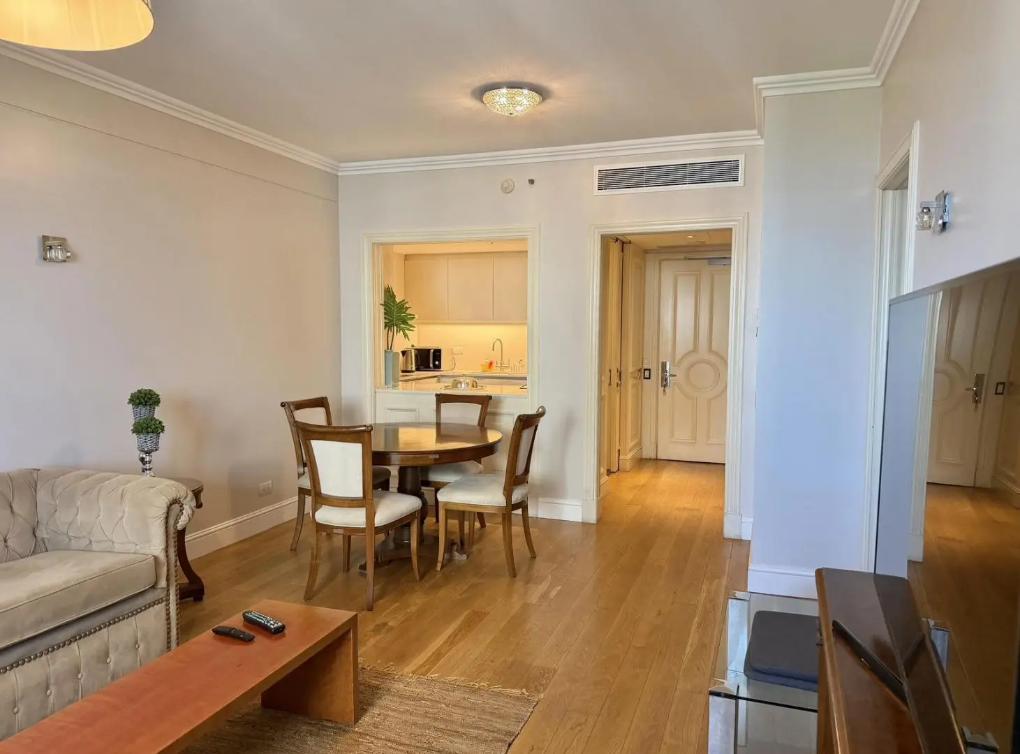 Departamento en Alvear Icon Residenses ! 3