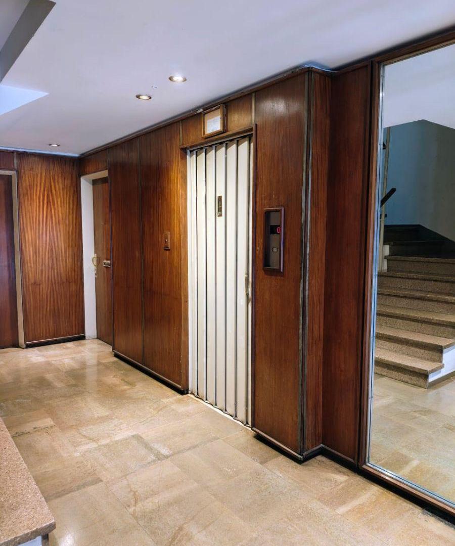 Foto de Departamento 3 ambientes en venta Belgrano con Bajas Expensas, imagen 3