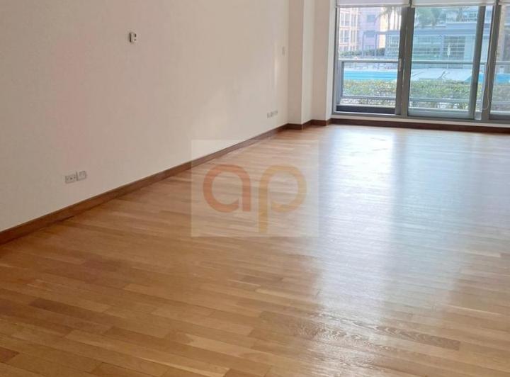 U$S 2.800 (Paquete)- 2 amb  (106 mts2) - Puerto Madero - Macacha Güemes 300 4