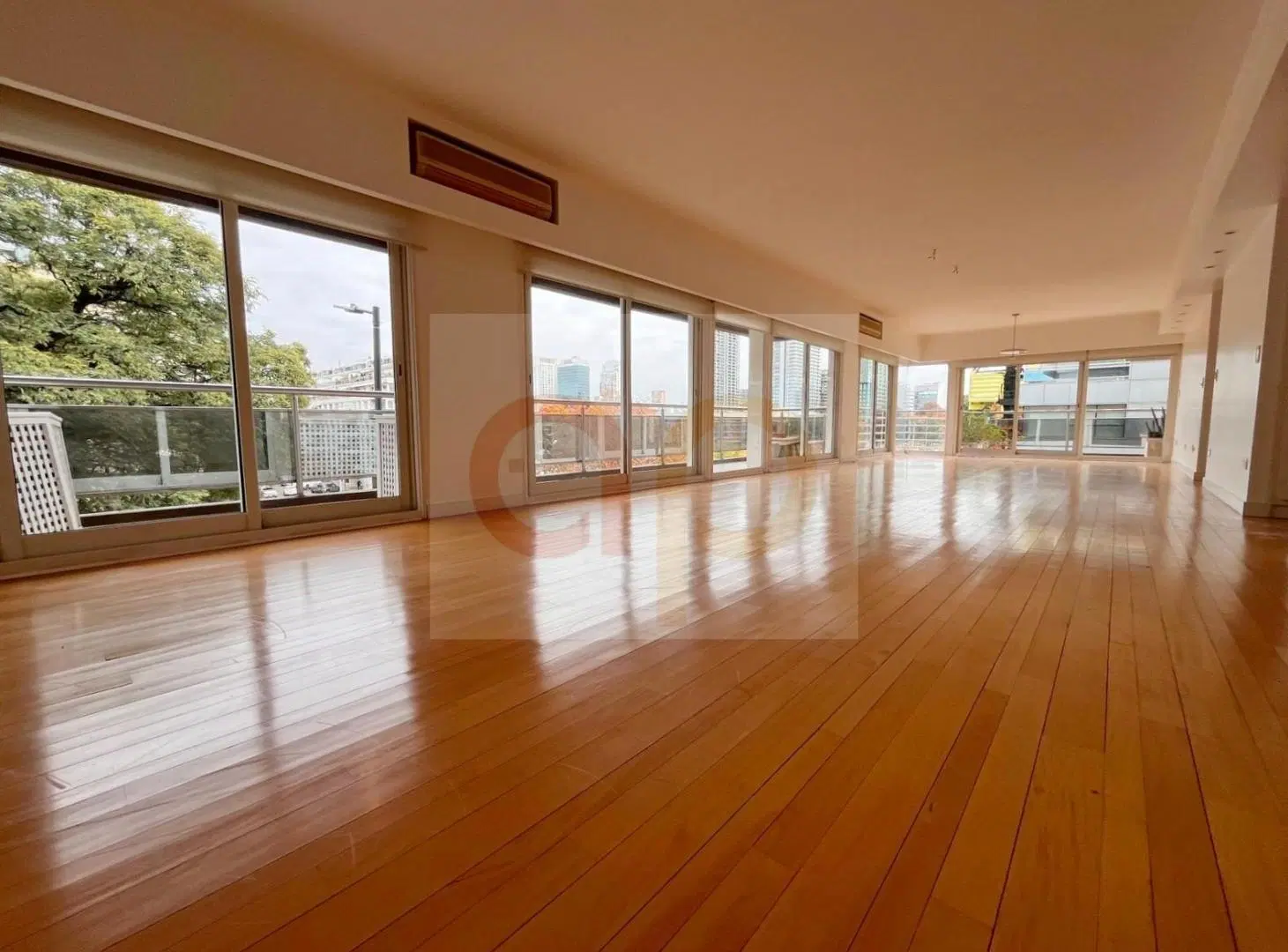 U$S 3.000 - 5 amb - 2 Cocheras - Puerto Madero - Azucena Villaflor 350 (JuP) 3