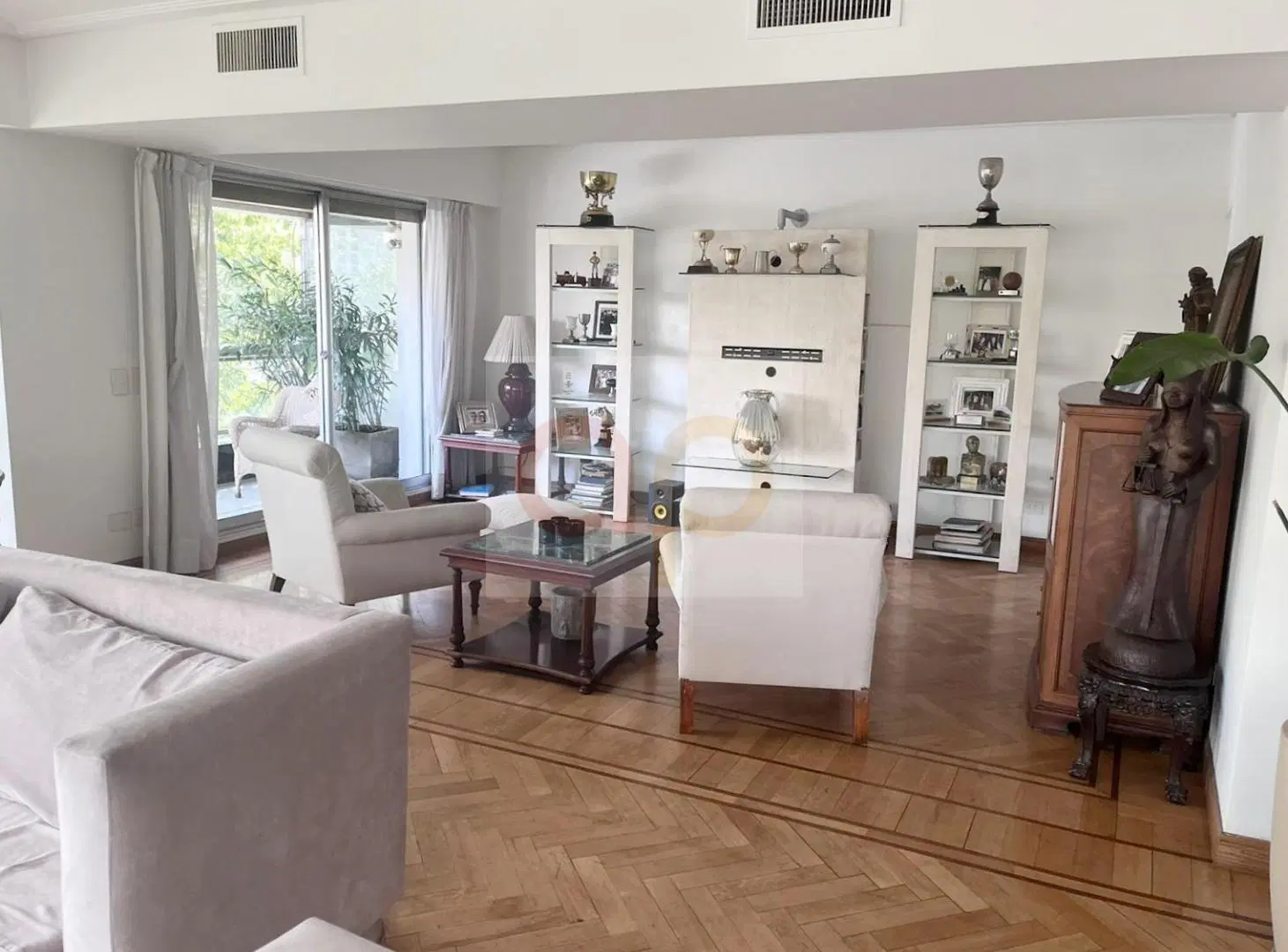 U$S 3.000 - 4 amb - 260 mts - Retiro - Pellegrini 1300 1