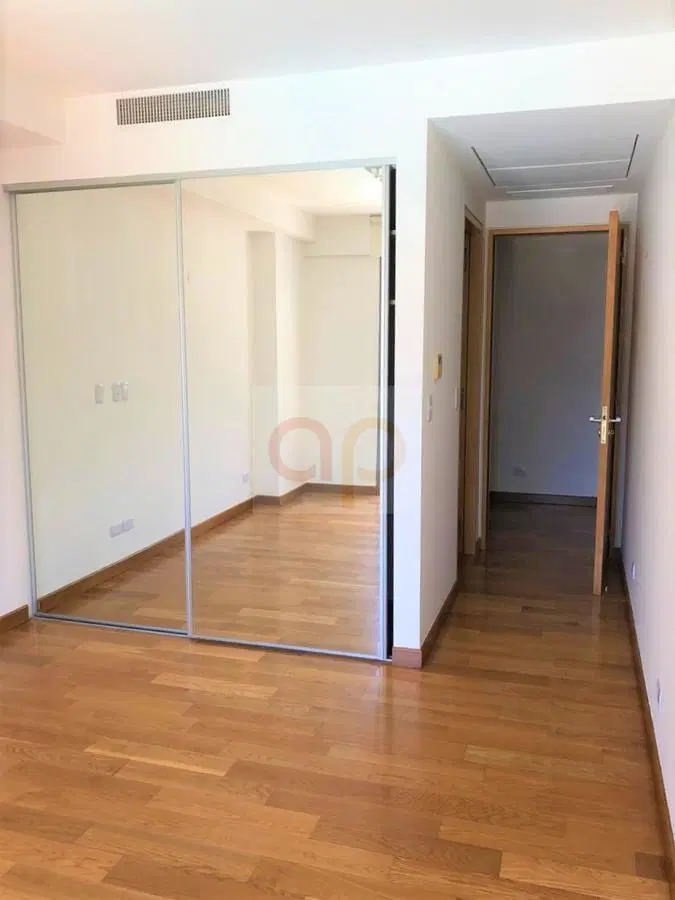 U$S 3.800 (paquete) 3 amb - Cochera y Baulera - Puerto Madero 2