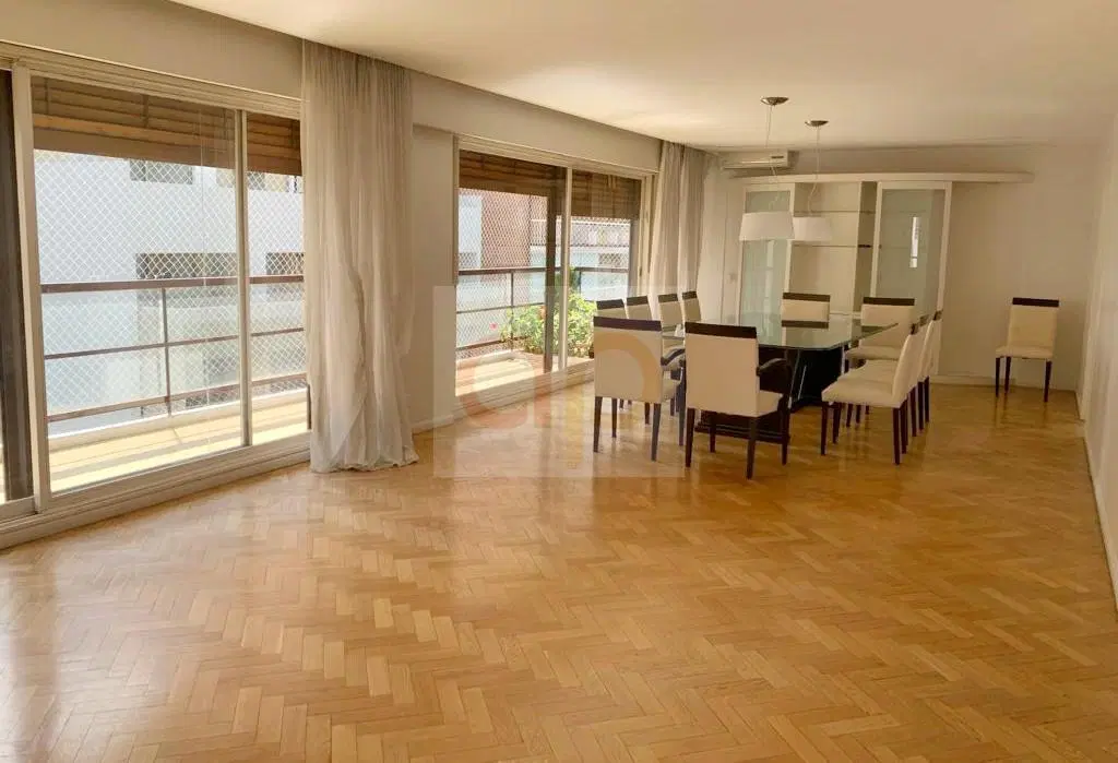 U$S 3.600 - 4 amb -(260 mts2) - Belgrano - Arcos 1800 (FeS-SM) 3