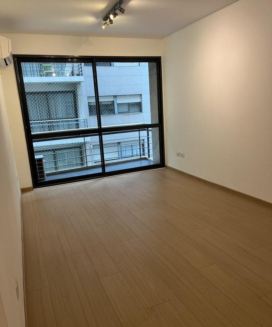 Foto de U$S 850 - 2 amb - Cochera - Palermo - Juncal 4500 (JuB), imagen 2