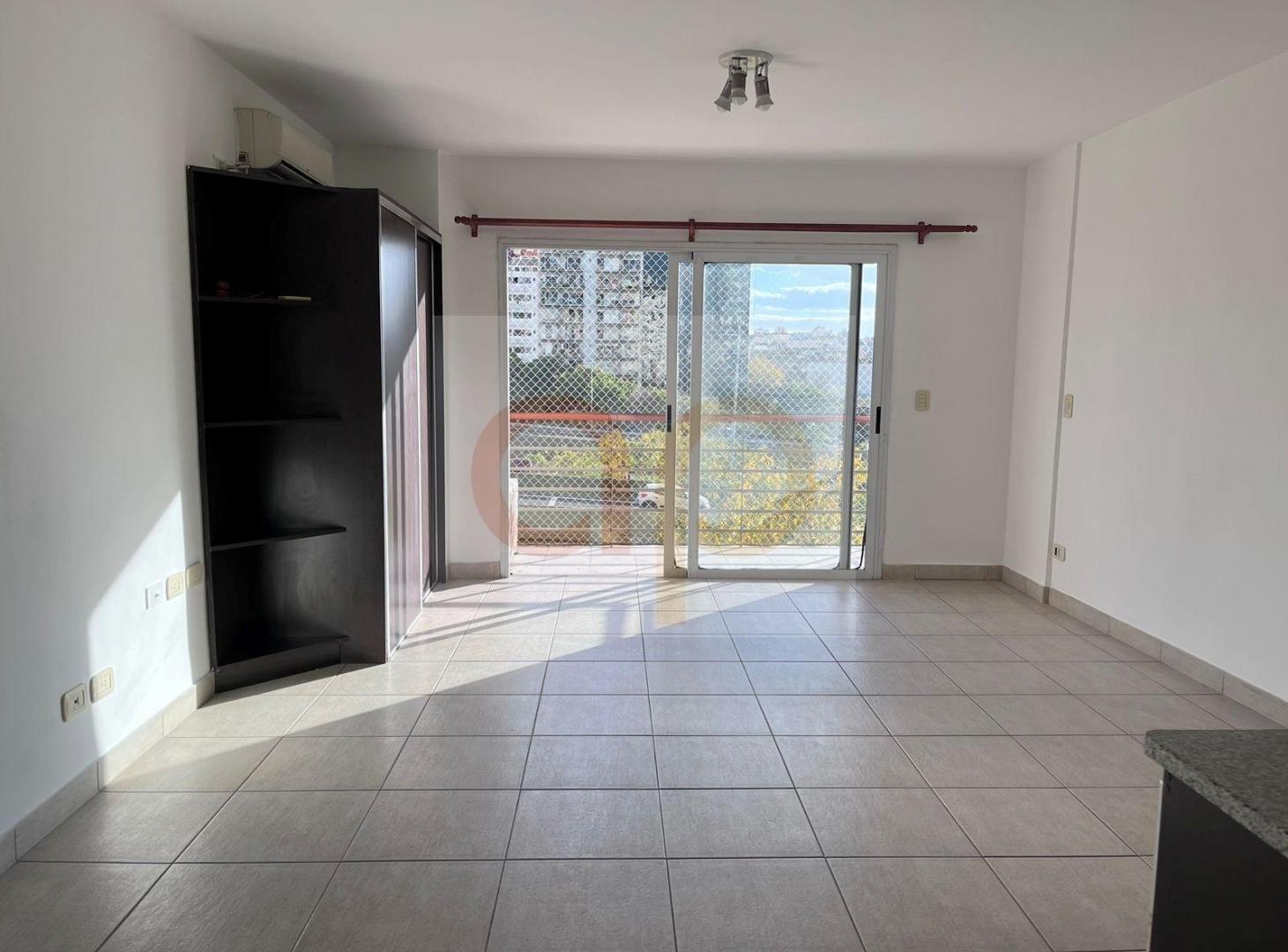 Foto de U$S 59.000 - 1 amb - Constitución - Bernardo Irigoyen 1100 (RoG-D), imagen 2