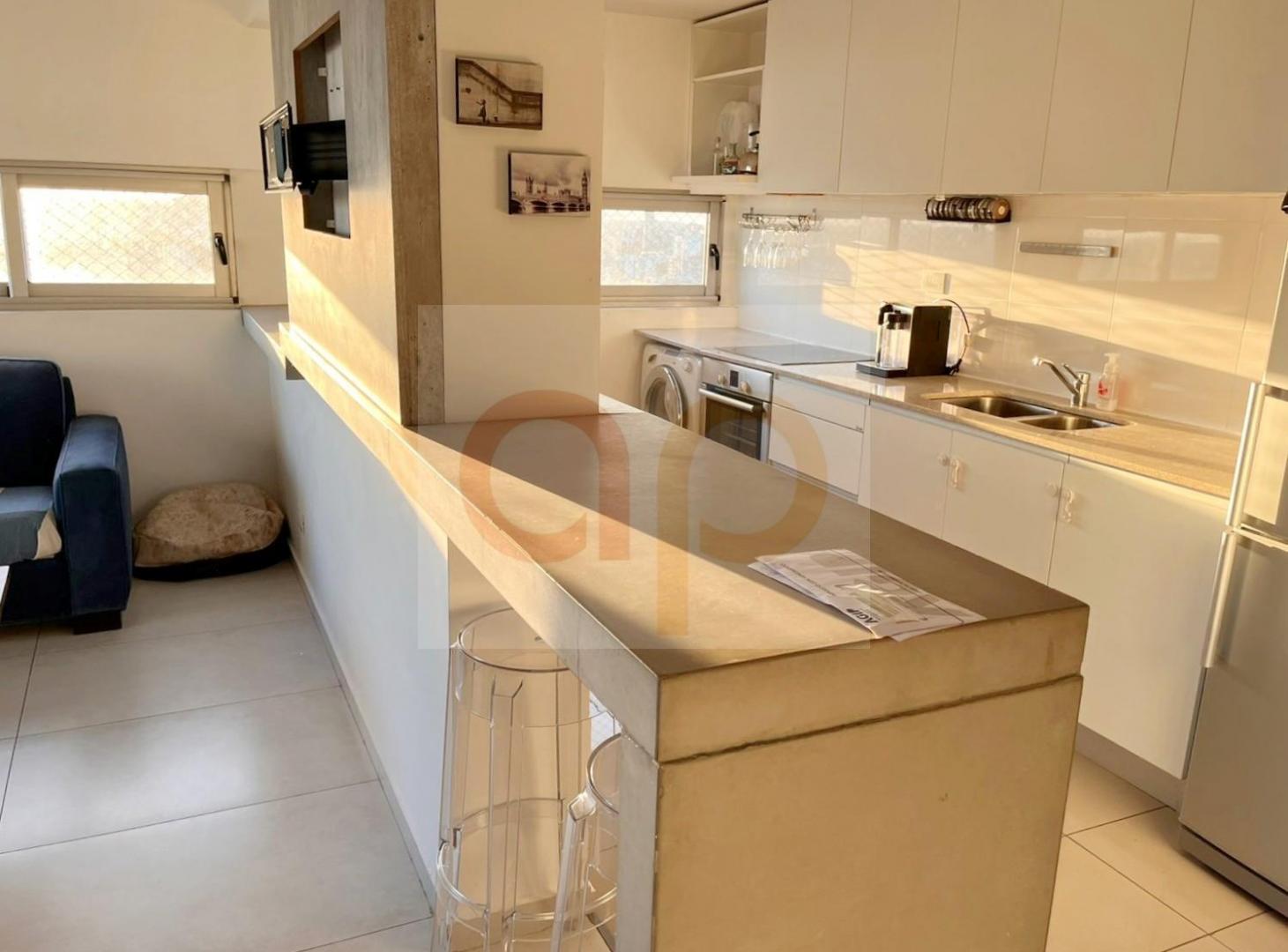 Foto de U$S 3.500 (incluye expensas y ABL) - 3 amb - Cochera - Palermo - Torres, imagen 5