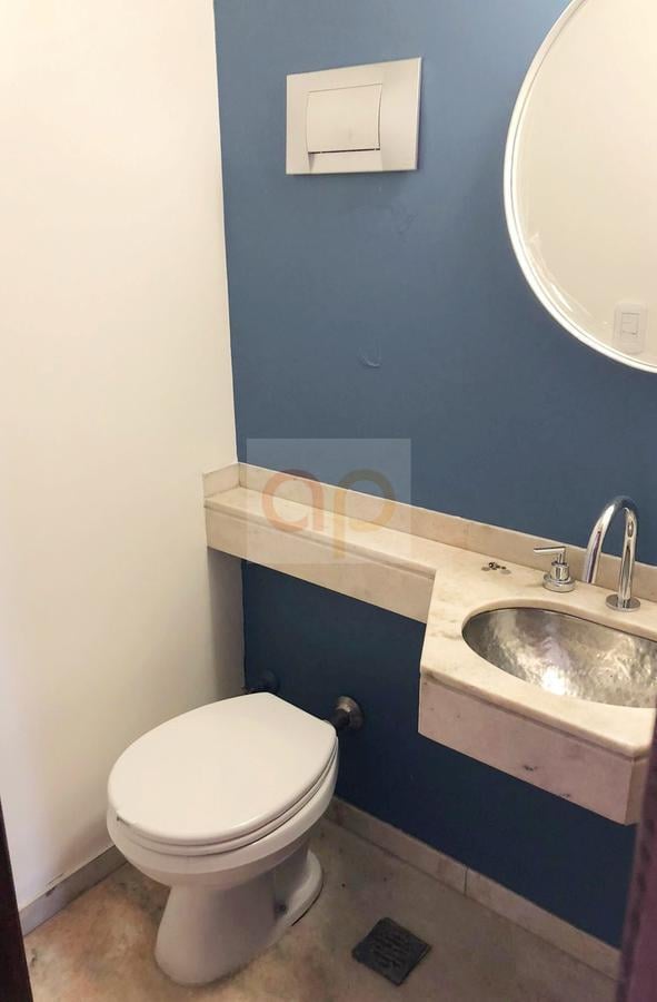 Foto de U$S 3.600 - Casa con Jardín - Belgrano R - La Pampa 4100, imagen 2
