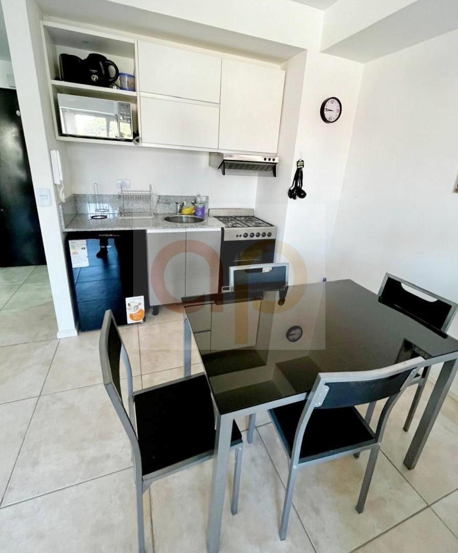 Foto de U$S 650 - 1 amb - Recoleta - Sanchez de Bustamante 1300 (ElG), imagen 2