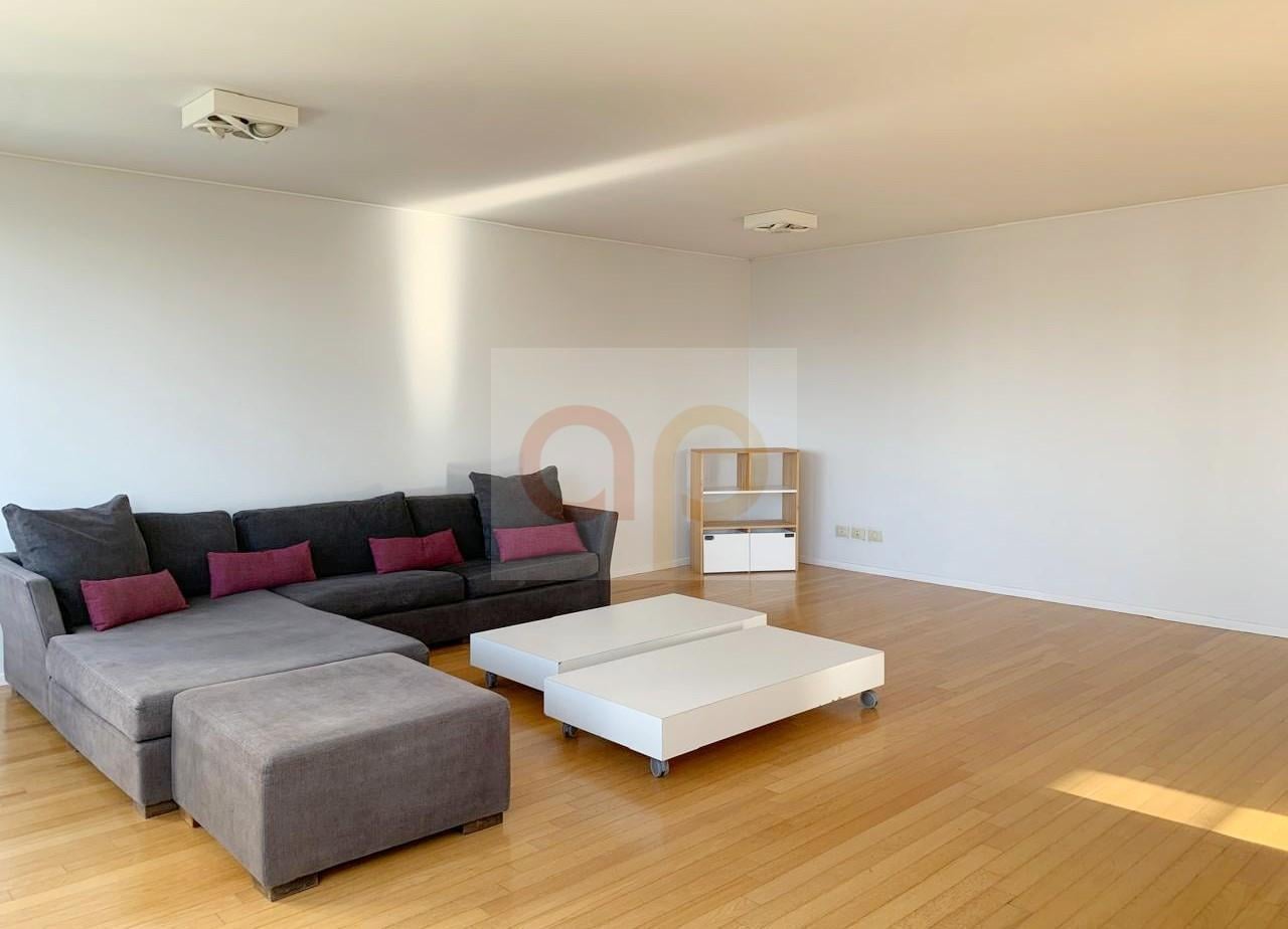 Foto de U$S 1.150.000 - 4 amb con cochera - Palermo - Humboldt 2000 - Torres, imagen 3