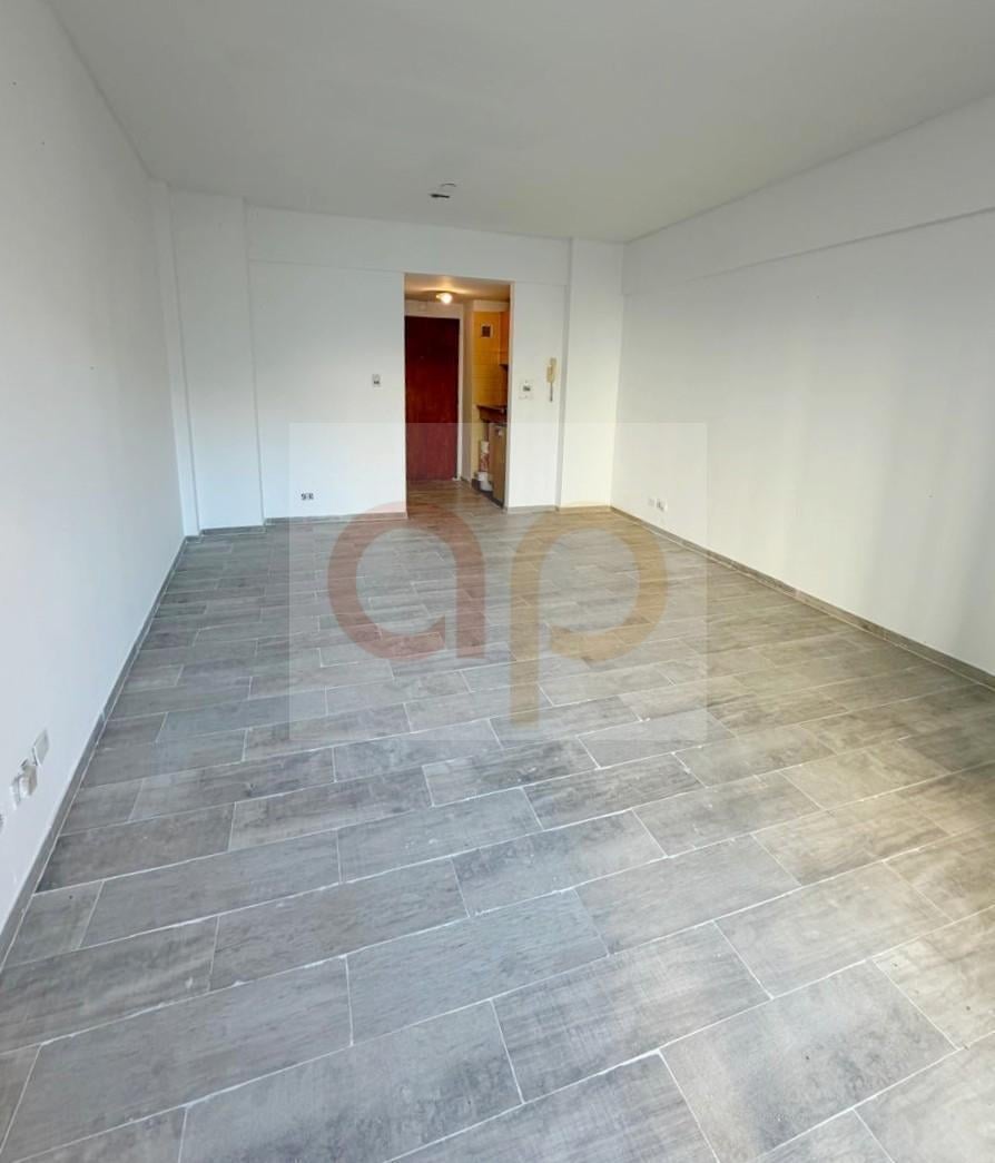 Foto de U$S 57.000 - 1 amb - Retiro - Suipacha 900 (MoH), imagen 2