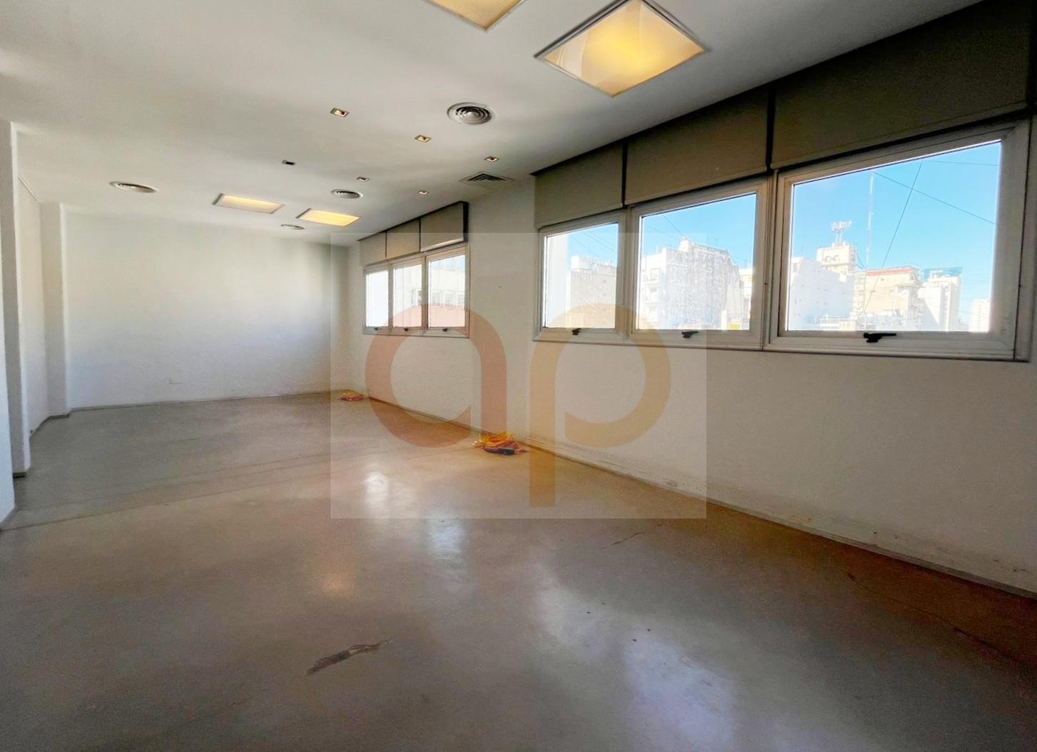 Foto de U$S 220.000 - Oficina 140m2 - San Nicolás - Pellegrini 700 (MaD-V), imagen 3