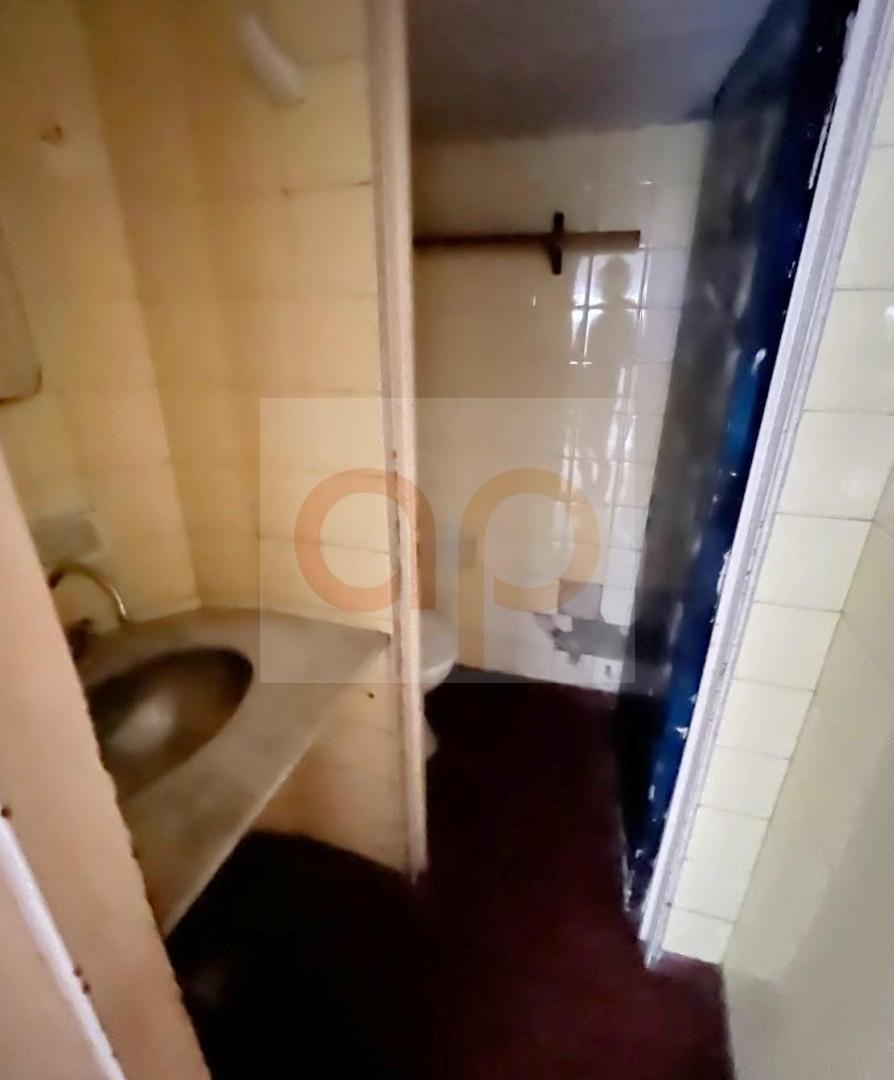 Foto de $1.500.000 - Local a la calle - Balvanera - Larrea 700 (JaD), imagen 5