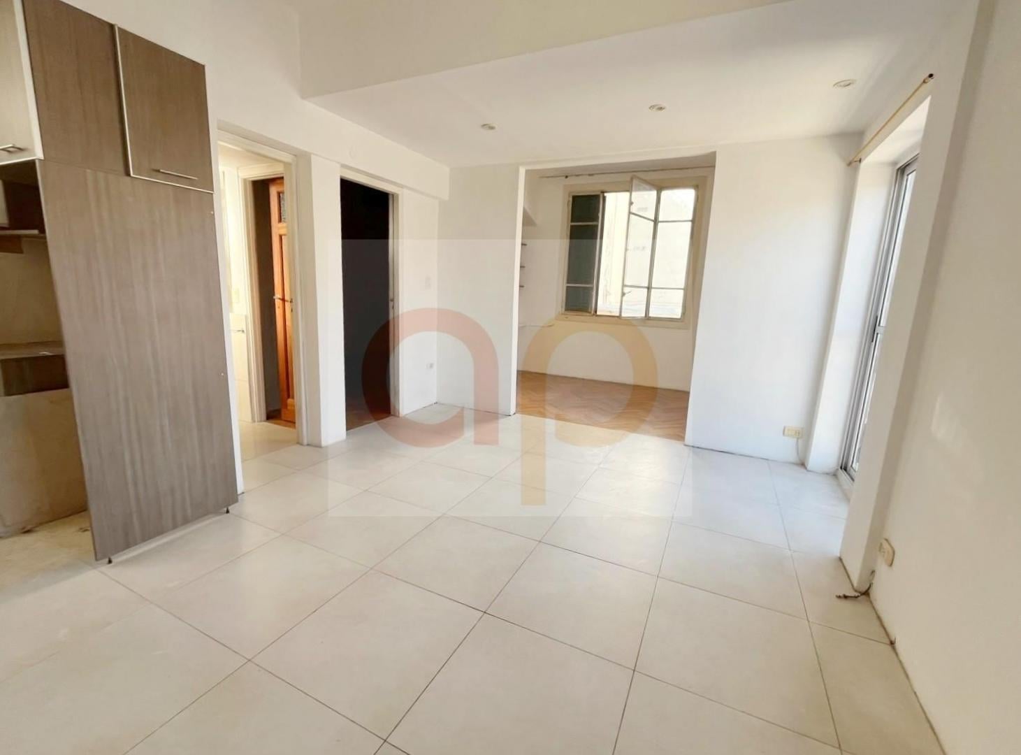 Foto de $600.000 - 2 amb más escritorio - Balvanera - Junin 200 (MiC), imagen 2