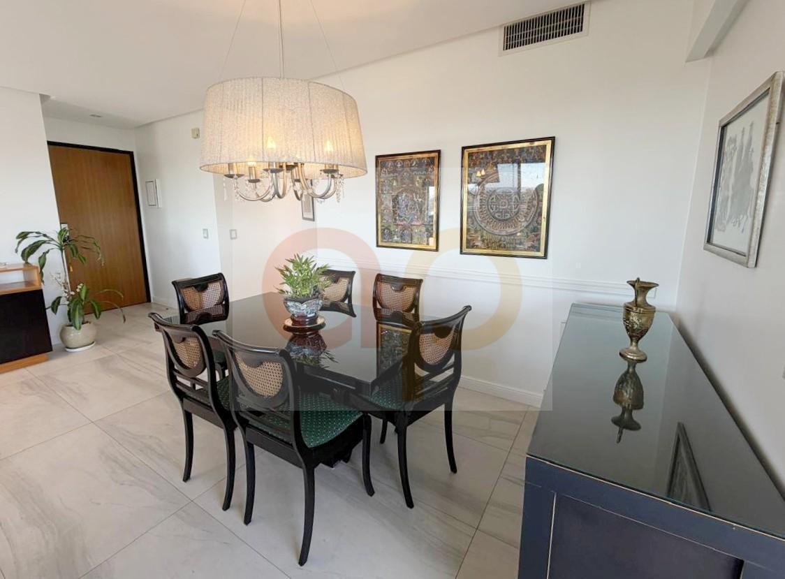 Foto de U$S 4.500 - 4 amb - 2 Cocheras y Baulera - Belgrano - Av. del, imagen 5