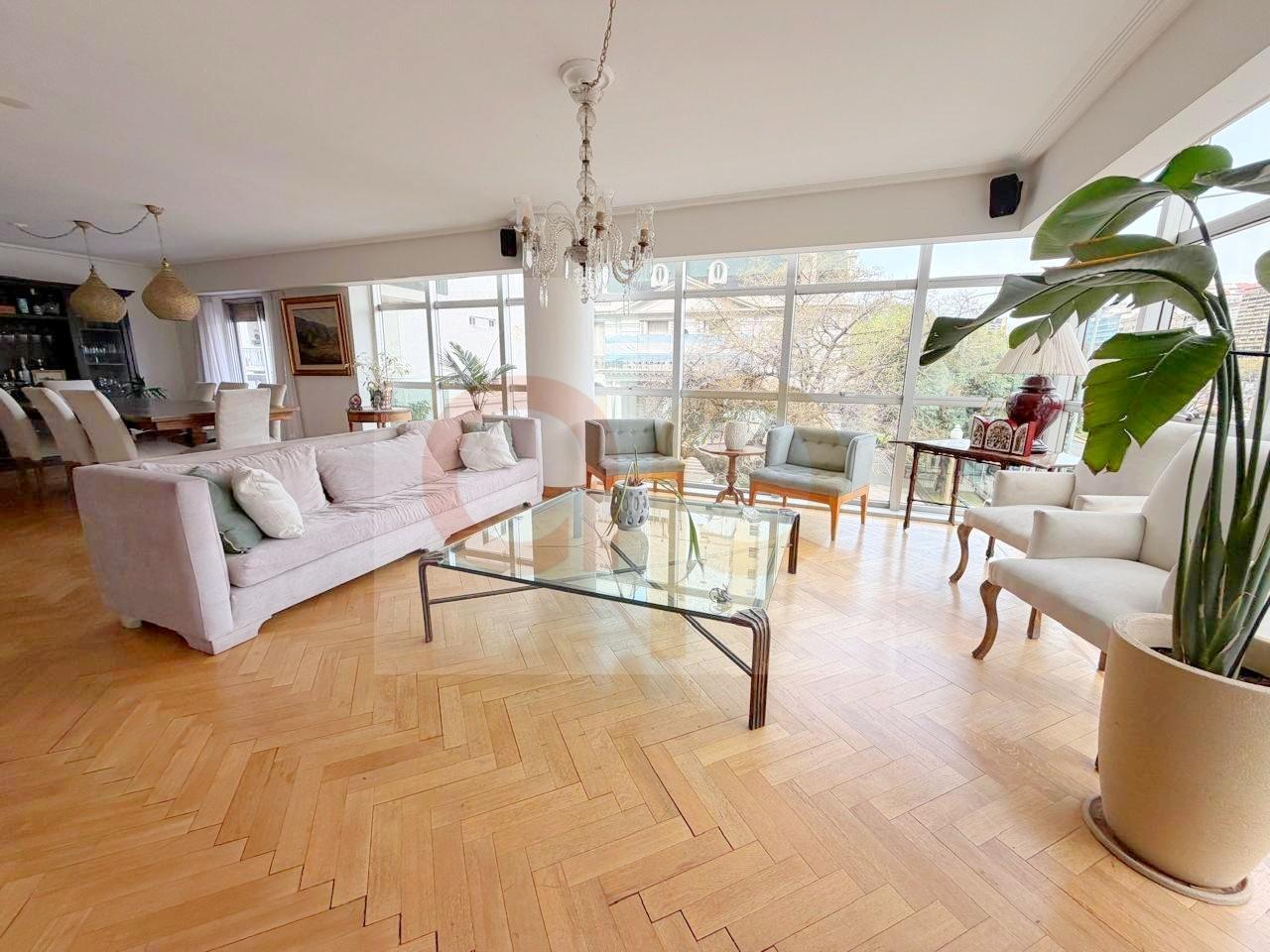 Foto de U$S 3.000 - 4 amb - 260 mts - Retiro - Pellegrini 1300 (SoG-2), imagen 1