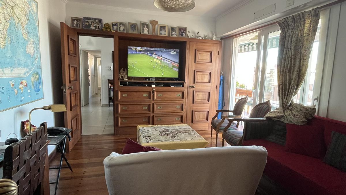 Departamento - Acasuso - Vias/santa Fe, 3 Dorm., Dependencia, Quincho Propio, Cochera 5