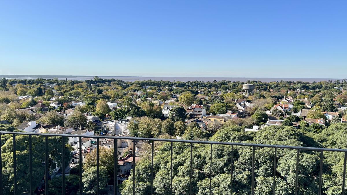 Departamento - Acasuso - Vias/santa Fe, 3 Dorm., Dependencia, Quincho Propio, Cochera 3