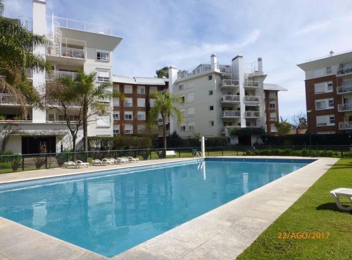 Departamento en venta en Barrio Cerrado - Talar De Martinez, 3 dormitorios, cochera